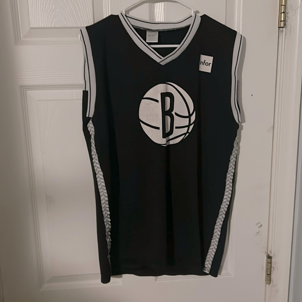 Brooklyn Nets Kyrie Irving jersey